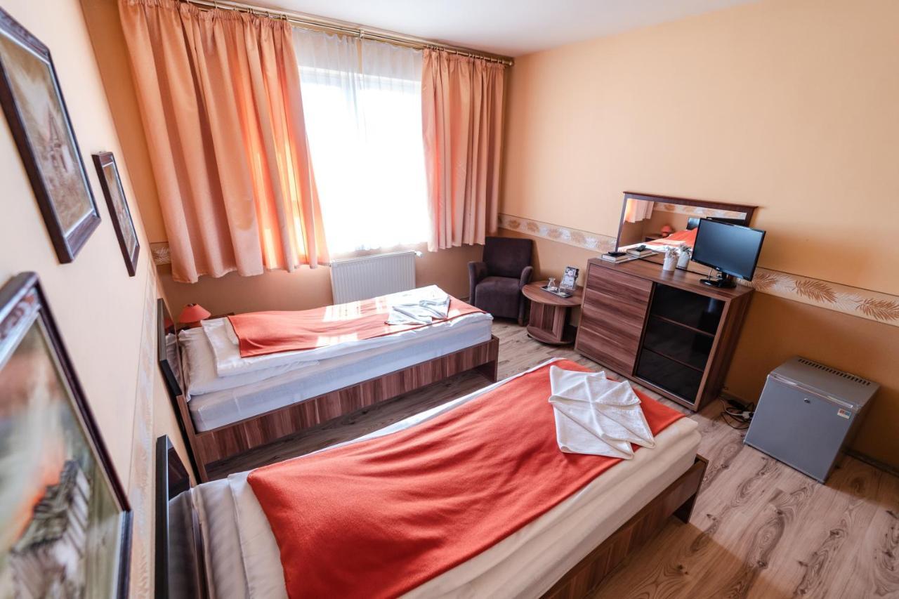 Panorama Hotel Bekescsaba Dış mekan fotoğraf